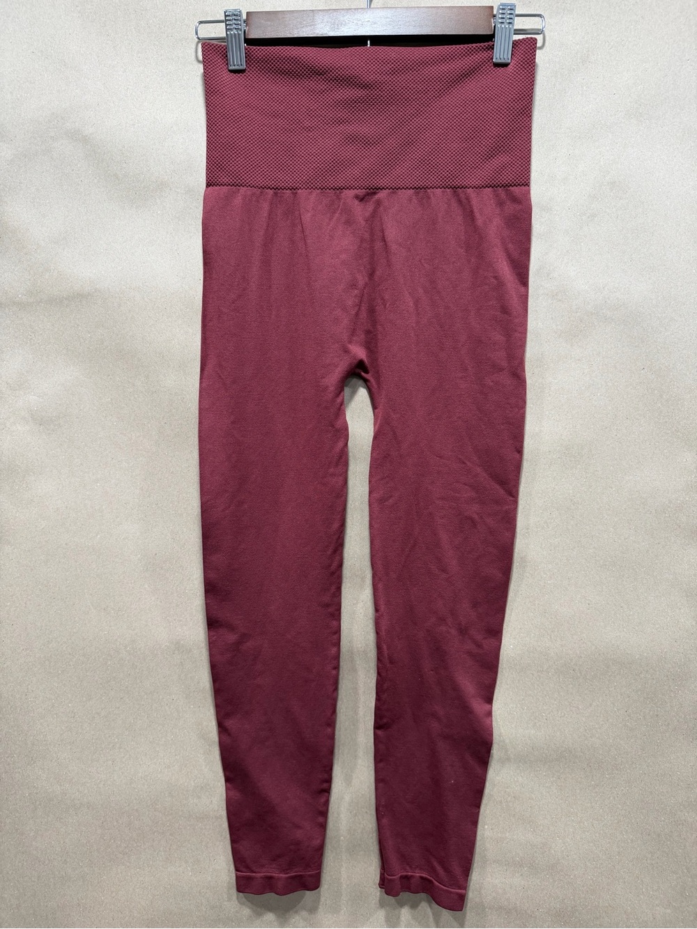 Zenana Outfitters Maroon Leggings
